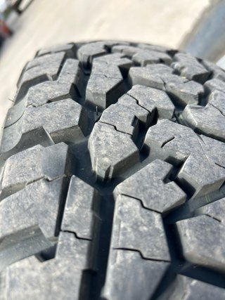 Ruedas Conforser CF1100 235/85 R16