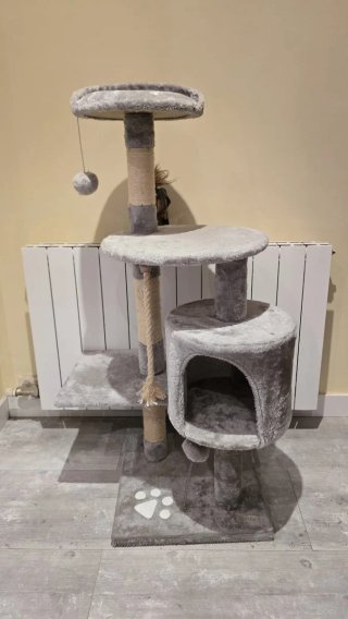 Rascador para gatos de tela y sisal