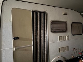 Caravana Sterckerman Starlett 370 DD