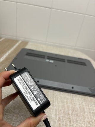 Portatil Lenovo Ideapad S145 i5 gris con cargador