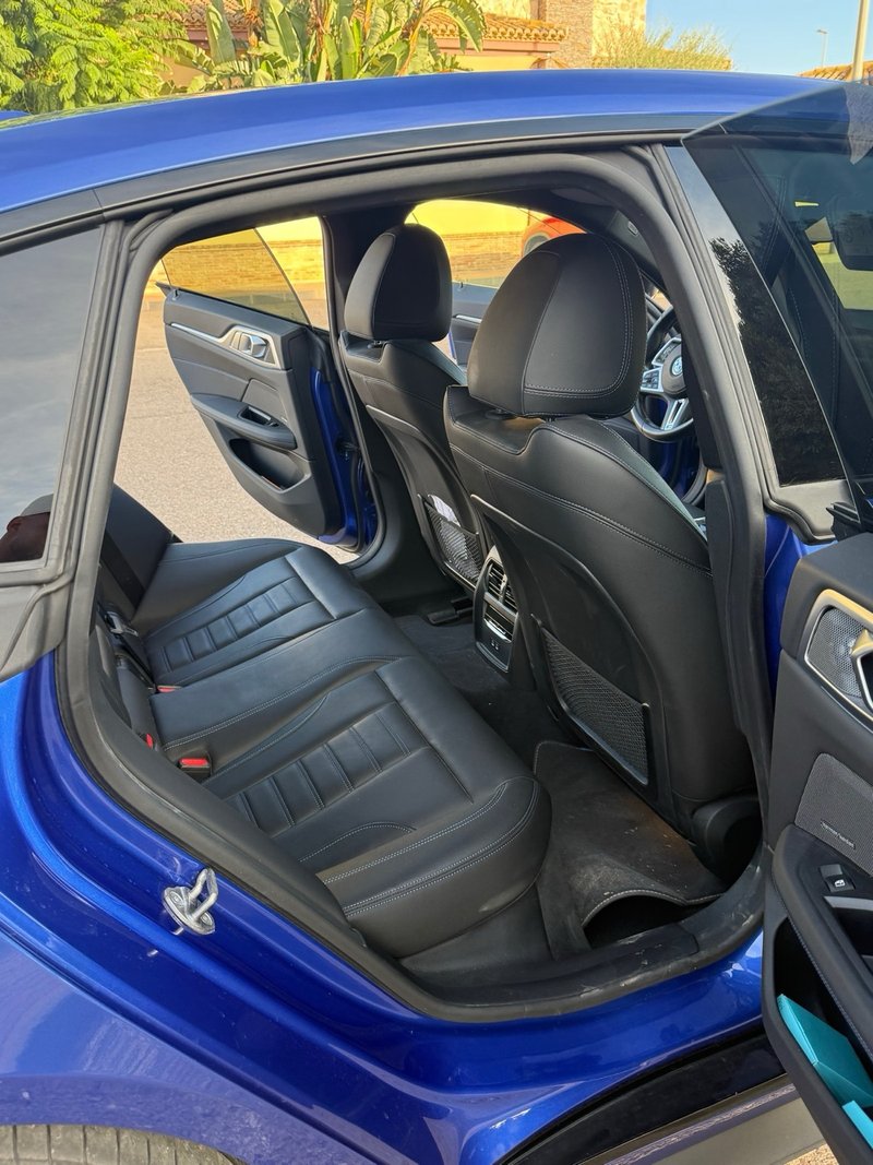 BMW i4 2022, foto 11