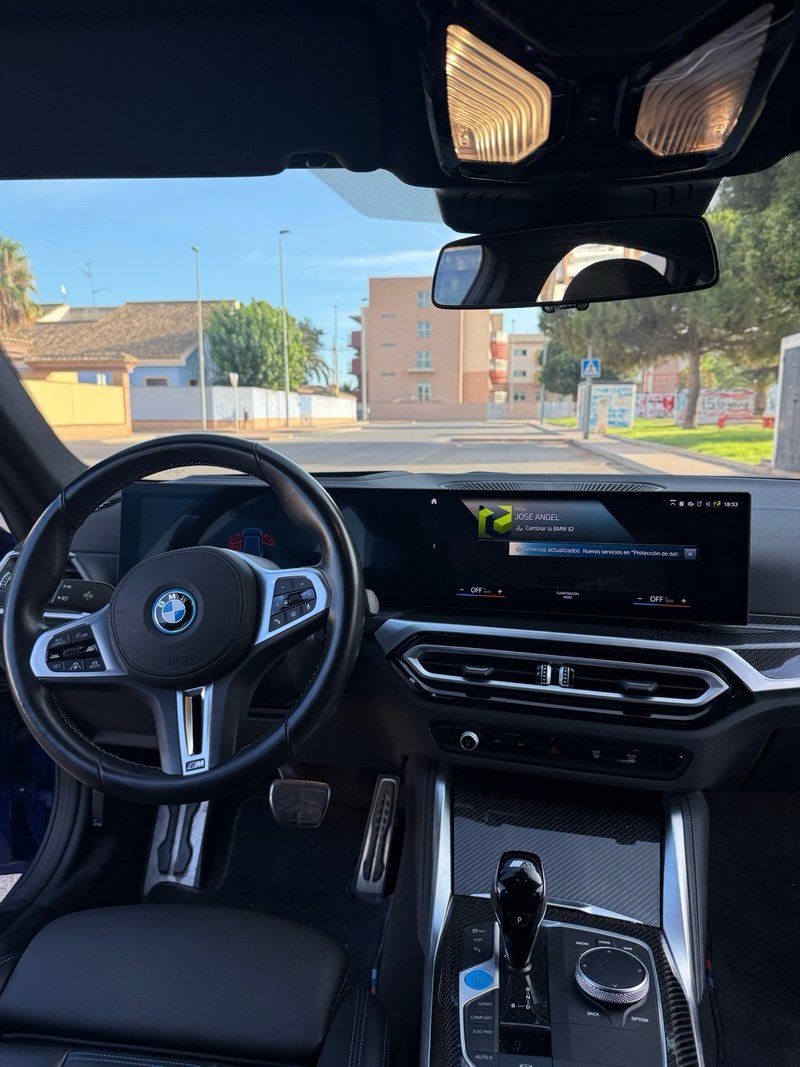 BMW i4 2022, foto 20
