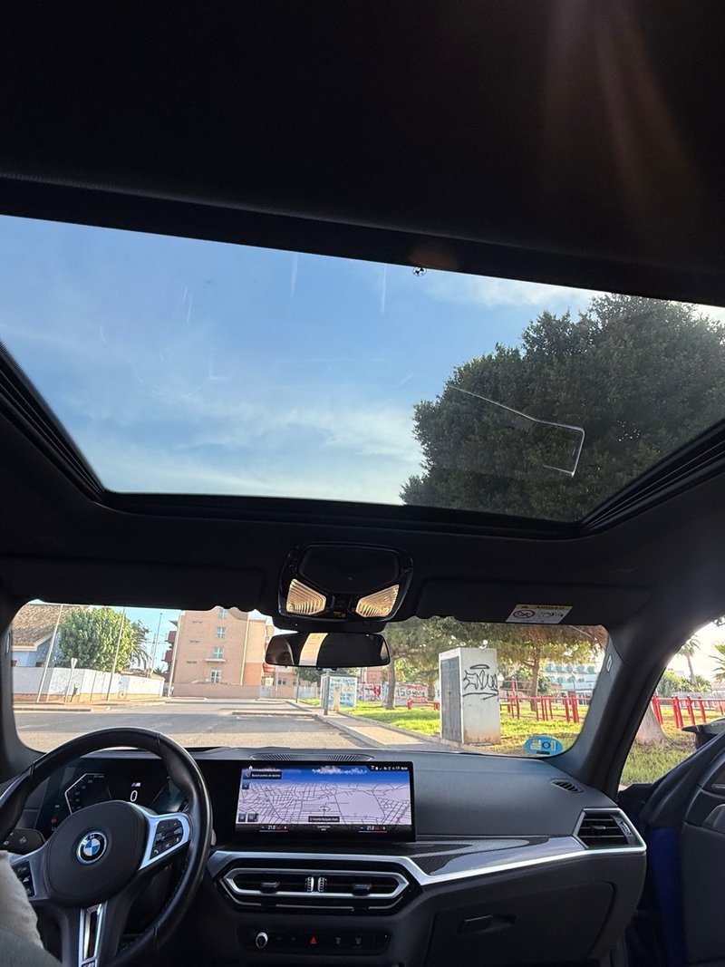 BMW i4 2022, foto 22