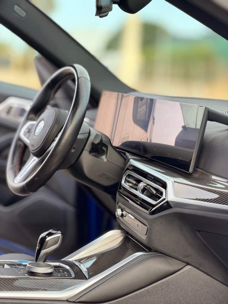 BMW i4 2022, foto 27