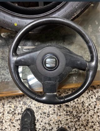 Volante Seat Leon MK1 FR