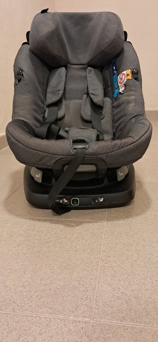 Silla giratoria 360° Bébé Confort AxissFix Plus
