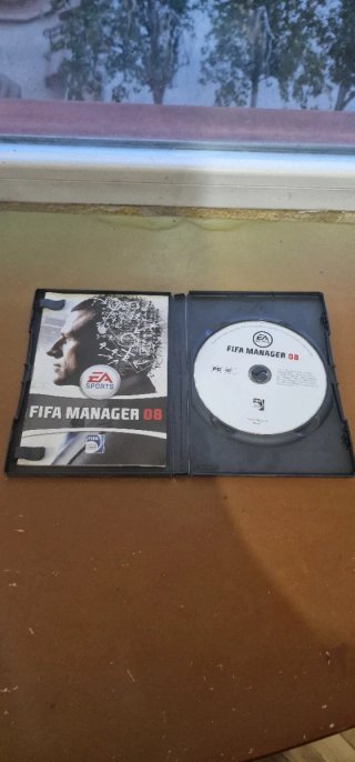 Pack F1 04 PS2 + FIFA Manager 08 PC