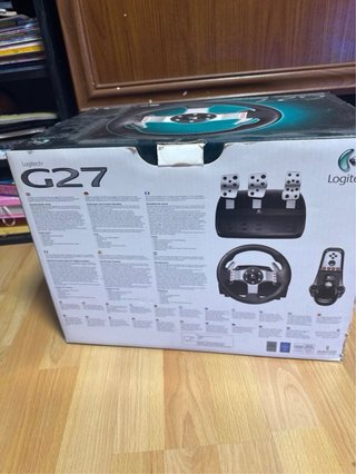 Logitech G27 acabado carbono