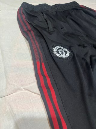 Chándal Adidas Manchester United Negro/Rojo