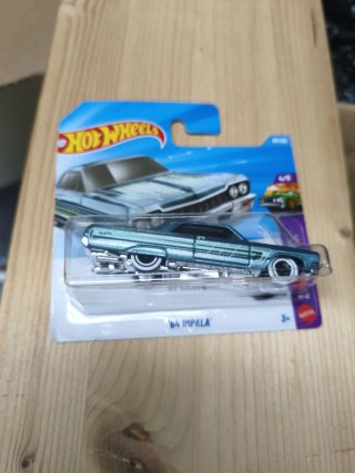 Hot Wheels '64 Impala