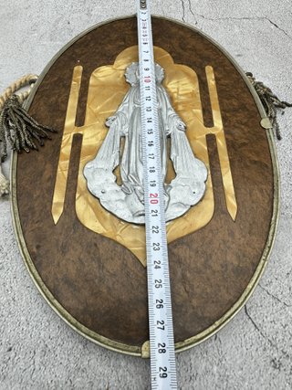 Antiguo panel religioso Virgen María