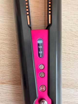 Plancha Dyson Corrale Negra y Rosa