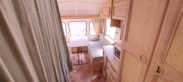 Caravana menos de 750kg con documentación