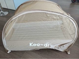 Cuna de viaje Koo-di con colchón hinchable