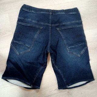 Short G Star. T. 31. Nuevo con etiquetas