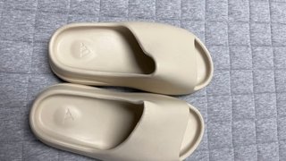 Chanclas Adidas Beige