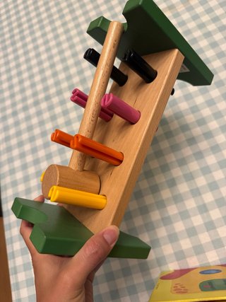Juguete de madera para golpear
