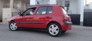 Renault Clio 2004
