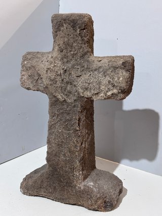 Cruz antigua granito portugués