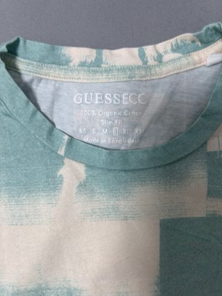 Camiseta Guess Estampada Palmeras Talla L