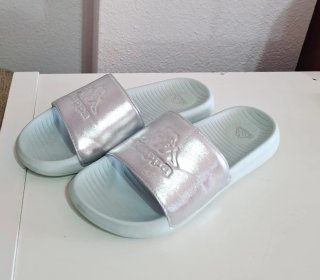 Chanclas Kappa plateadas talla 40