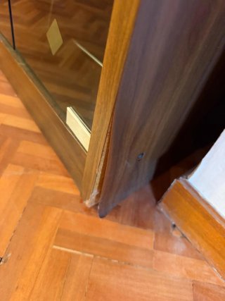 Mueble Telefunken para tocadiscos