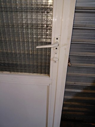 Puerta blanca con cristal 75x205