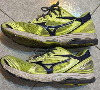 Mizuno Wave Prodigy Uomo N.43 Giallo