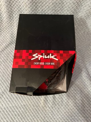 Casco Spiuk Negro y Rojo