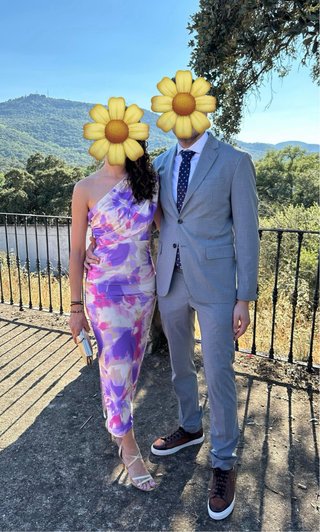 Vestido midi asimétrico