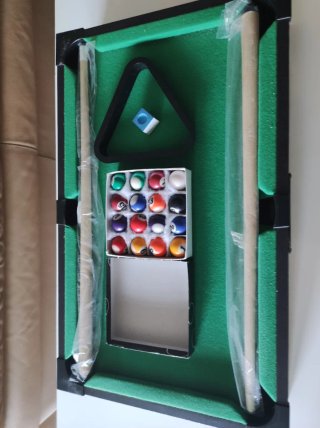 Mini mesa de billar con accesorios