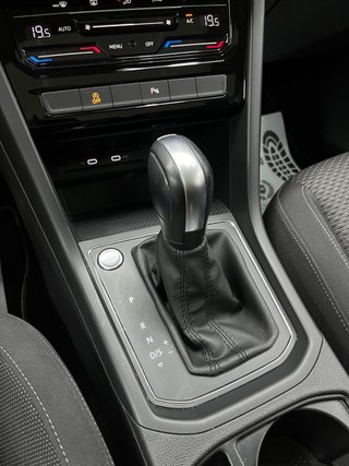 Volkswagen Touran 2023 2.0 TDI 150cv DSG 7 PLAZAS