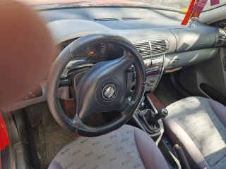 SEAT Leon 2001