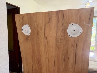 Mesa de comedor de madera estilo rústico