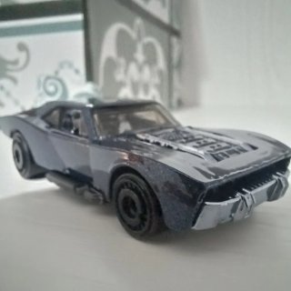 Hot Wheels Batmobile The Batman 1/5