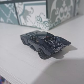 Hot Wheels Batmobile The Batman 1/5