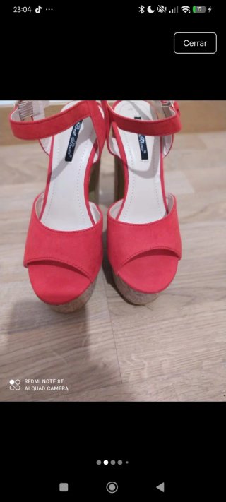 Tacones rojos plataforma