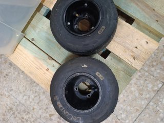 Llantas delanteras buje CRG