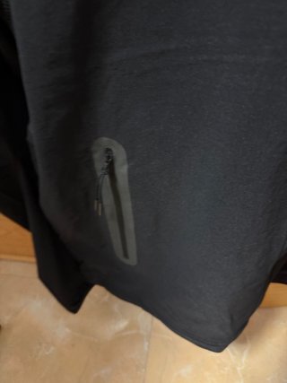 Chaqueta Nike Tech