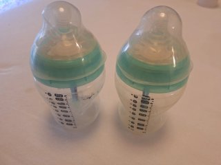 2 Biberones Tommee Tippee Anticolicos 260ml