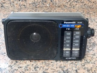Radio Panasonic RF-2400 Portátil