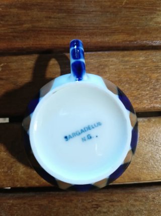 Tazas de café y jarrita Sargadelos