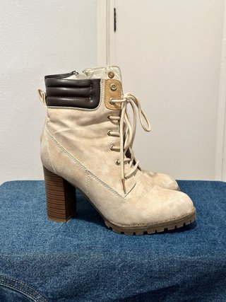 Botines Tacón Estilo Montaña Beige Talla 37