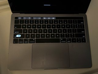MacBook Pro 13 2018 i5 2.3GHz 256GB SSD Touch Bar