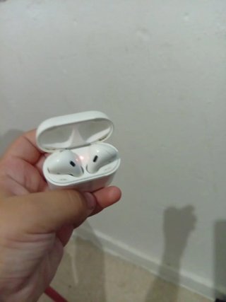 Funda AirPods Apple Blanca