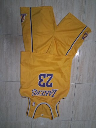 Conjunto Baloncesto Lakers 23