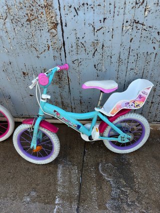 Bicicleta infantil azul y rosa