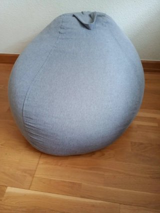 Puf gris de tela