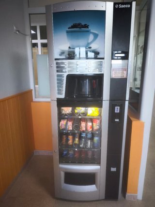 Máquina Vending Saeco Combi