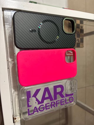 Fundas iPhone 14 Karl Lagerfeld